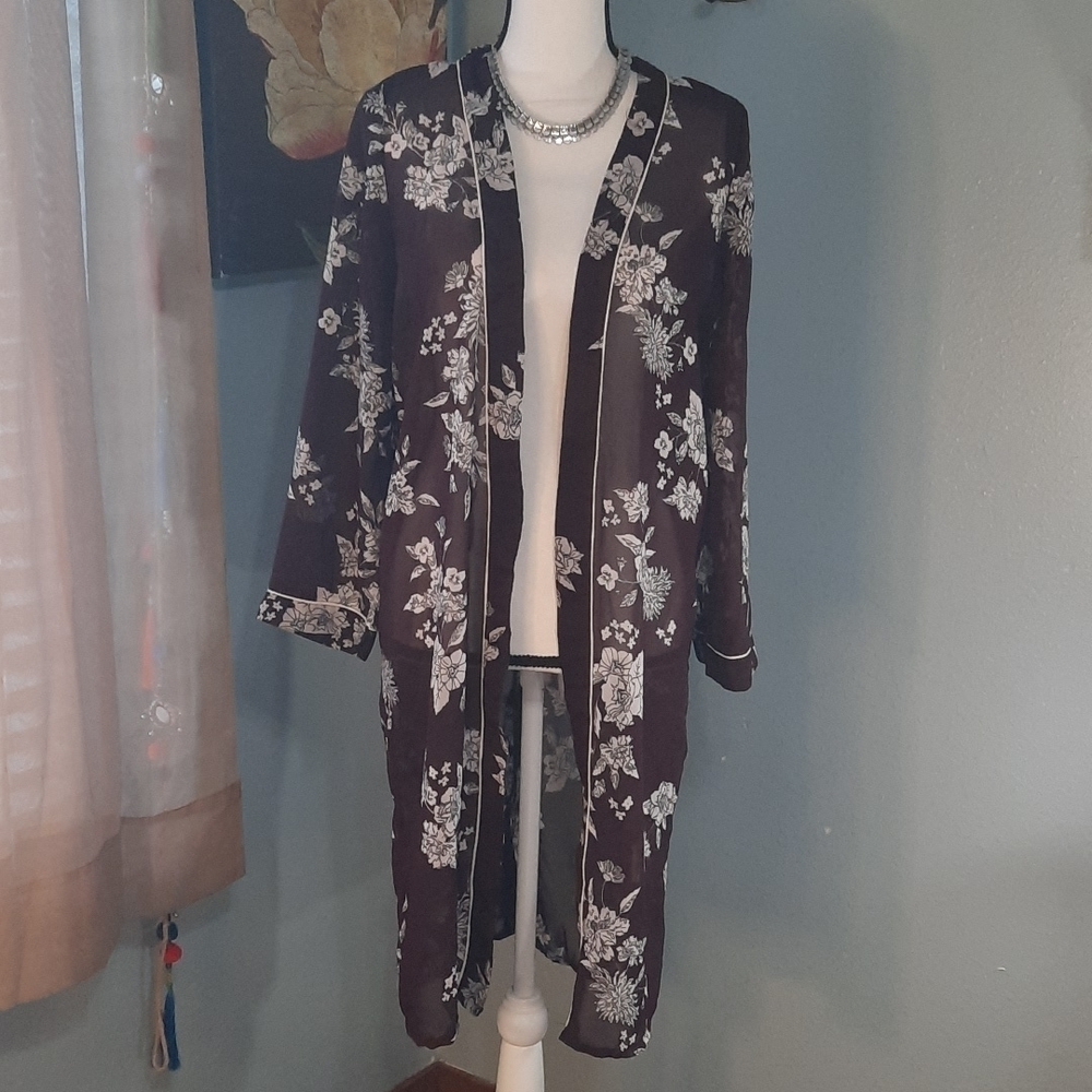 Live 4 Truth Plum Floral Sheer Midi Cardigan - Picture 5 of 6